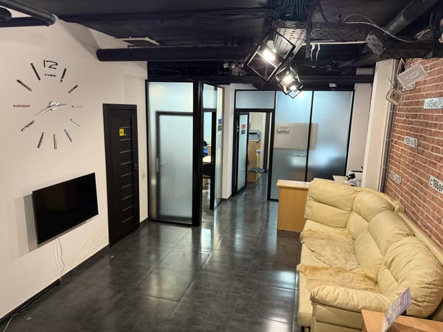 Инвестмашина - современный автомобильный салон