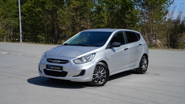 Аренда авто Hyundai Solaris 2013