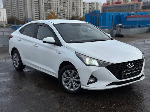 Аренда авто Hyundai Solaris 2020